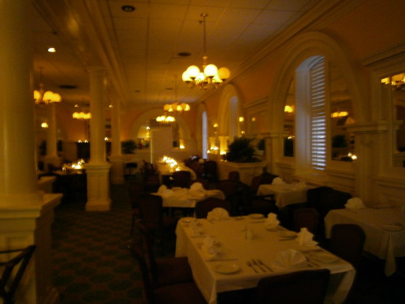 colonial dining room menger hotel
