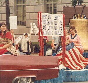 Betsy Ross on Float